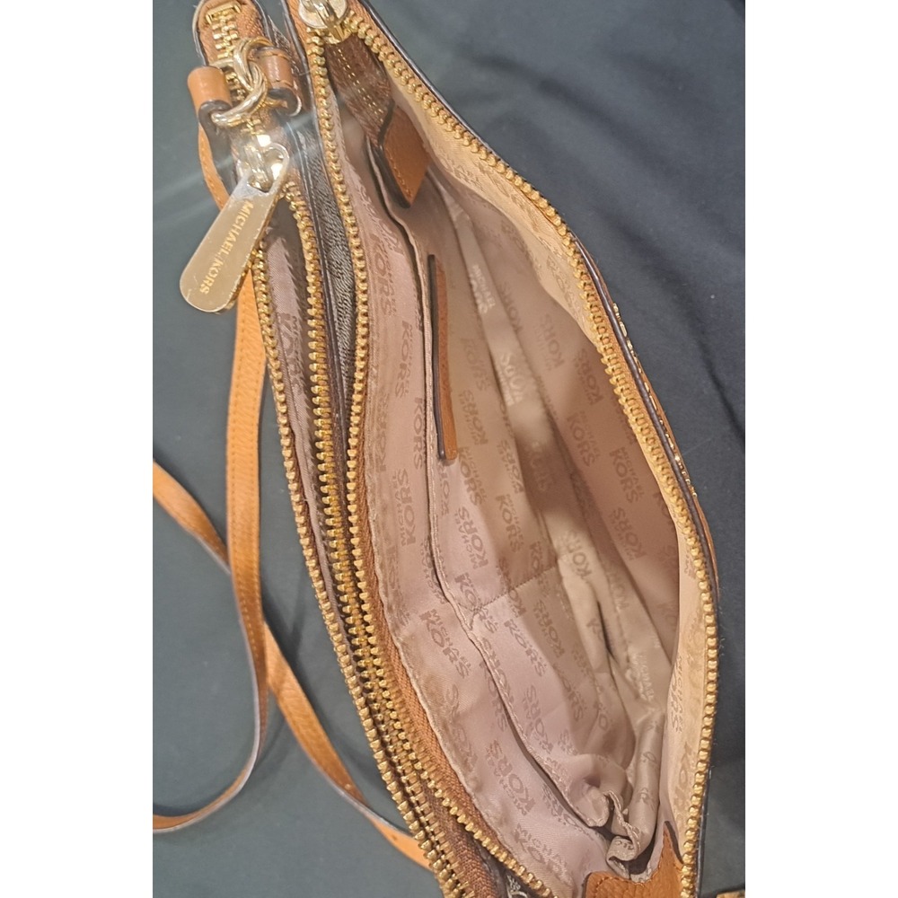 Michael Kors Jet Set Signature MK Large Double Zip Crossbody Brown Tan Leather - Picture 9 of 13